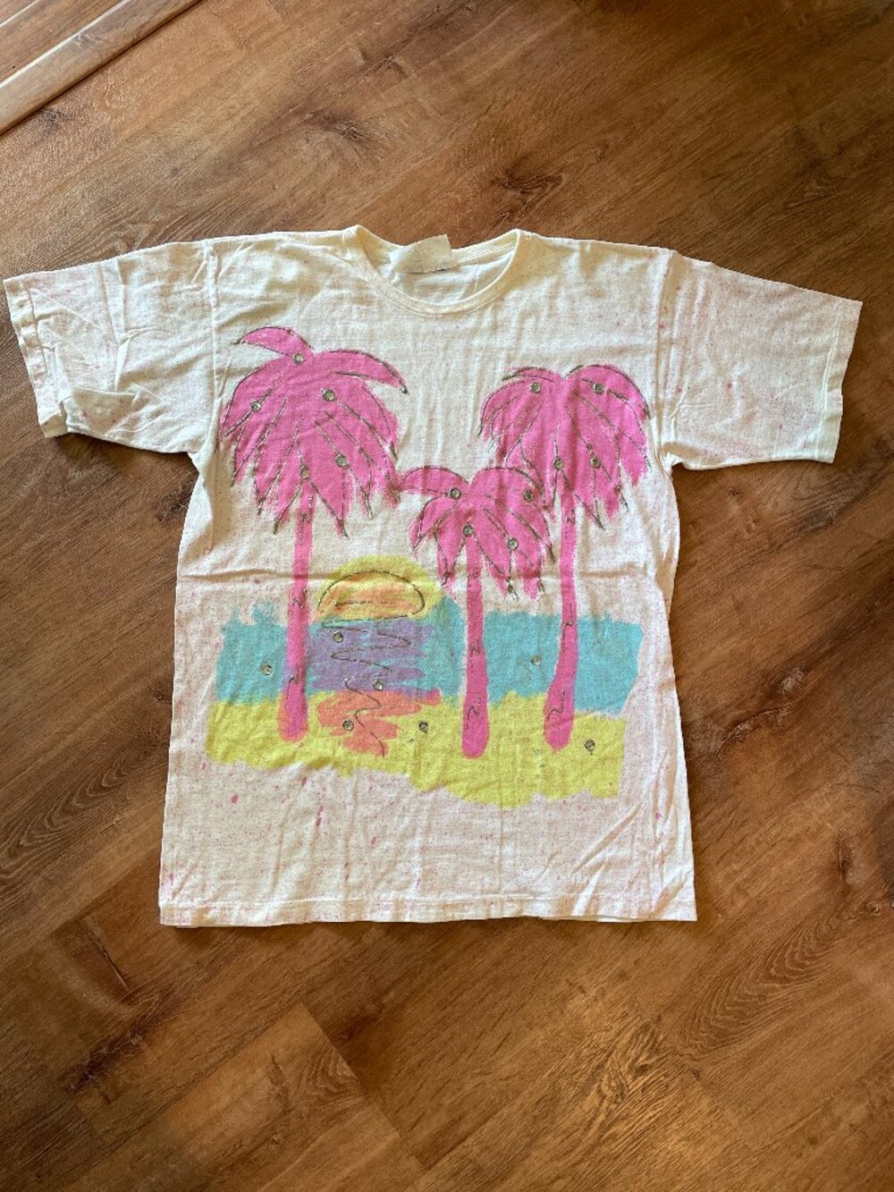 Vintage 90s 3D Painted Women’s Tshirt XL Apparel Limited Wearable Art